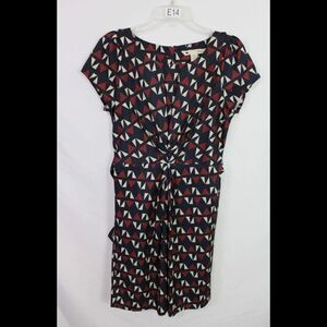 Yumi Devin Geo Print Pleat Detail Dress.Knee lengthNavy, white and maroon